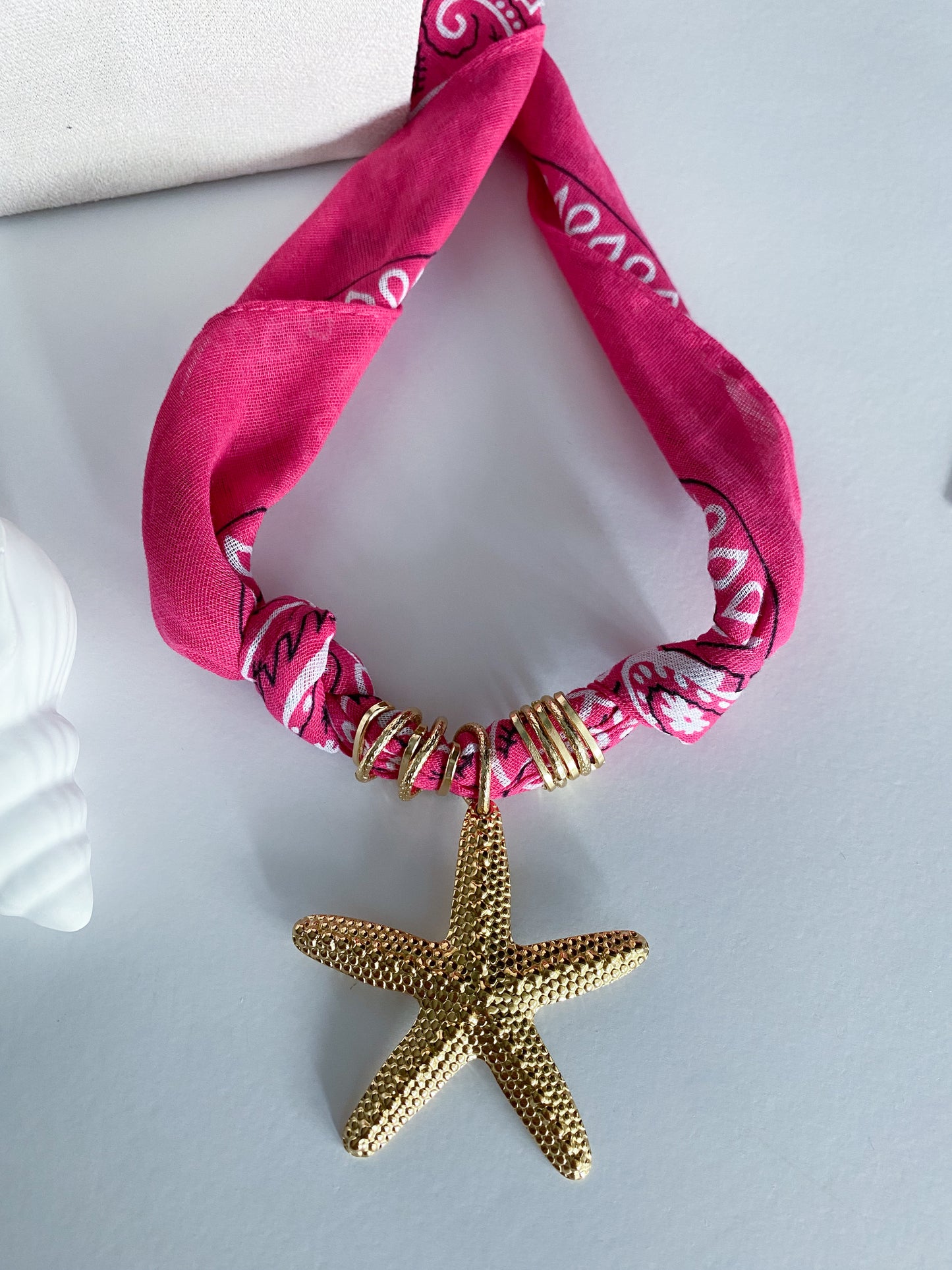 Tropical Bandanas Necklace