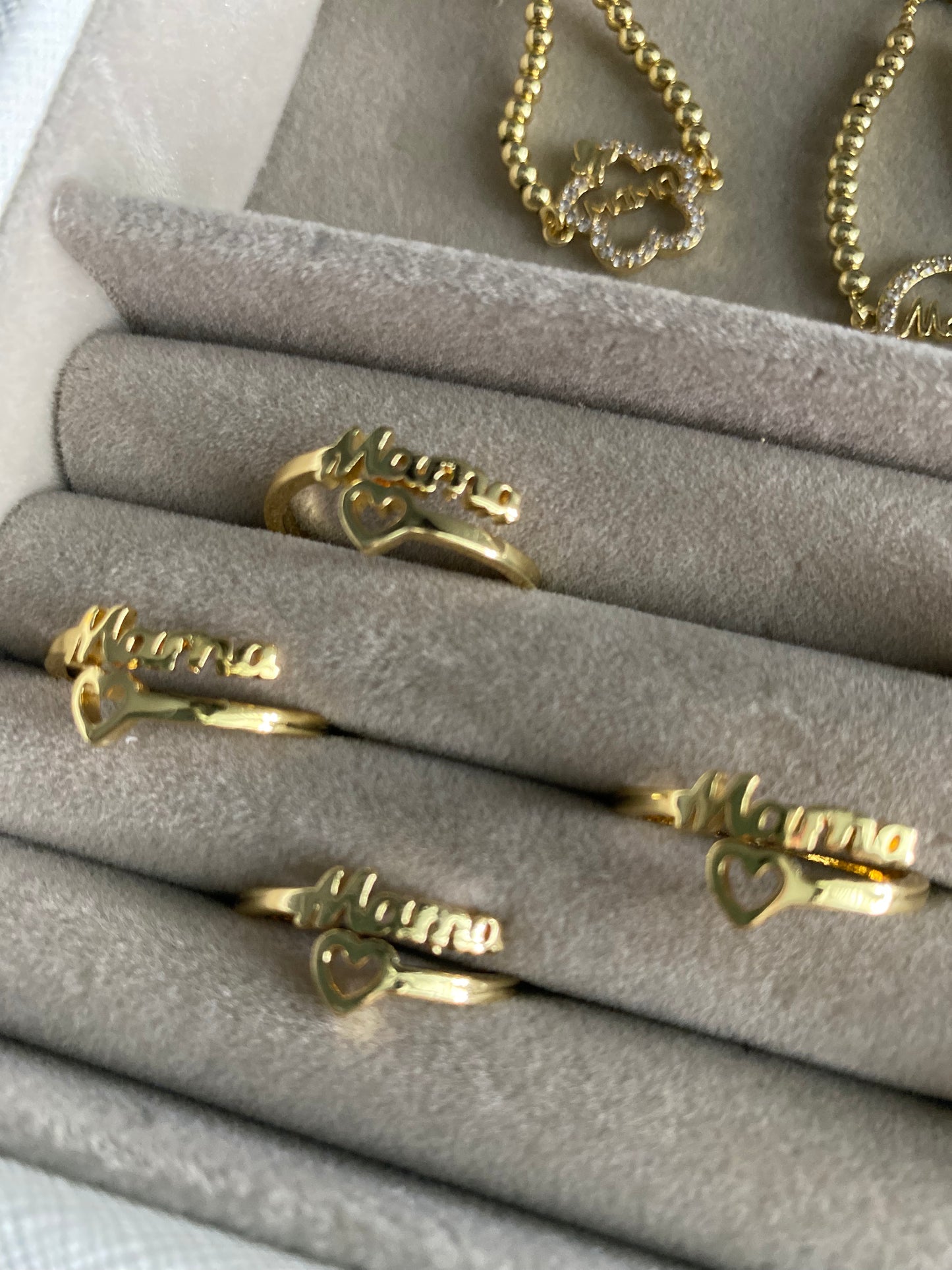 Mamá Heart Rings