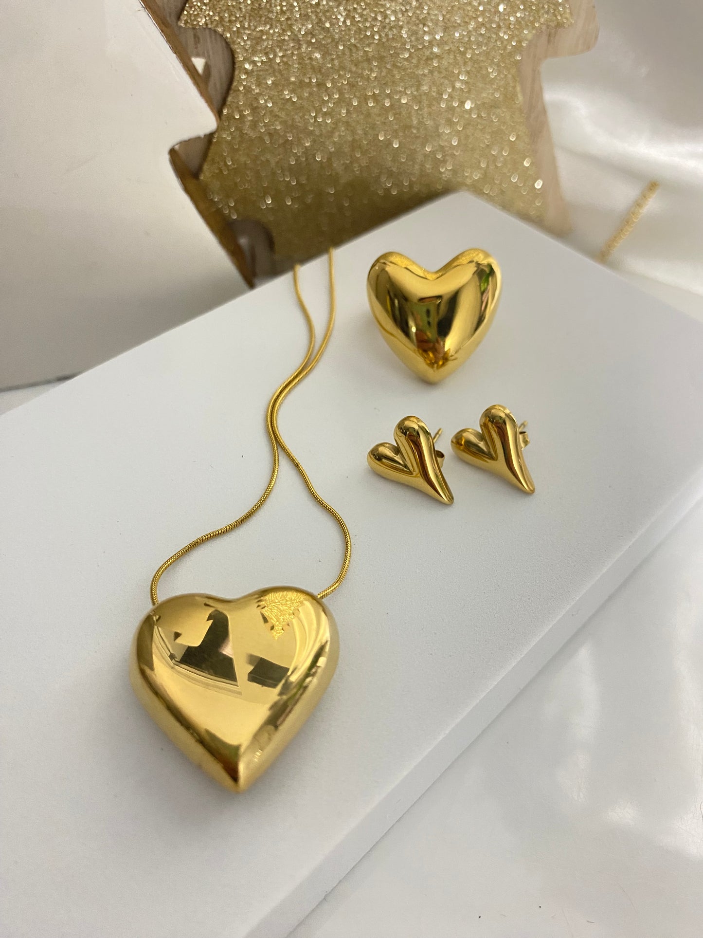 Alexa Heart Necklace